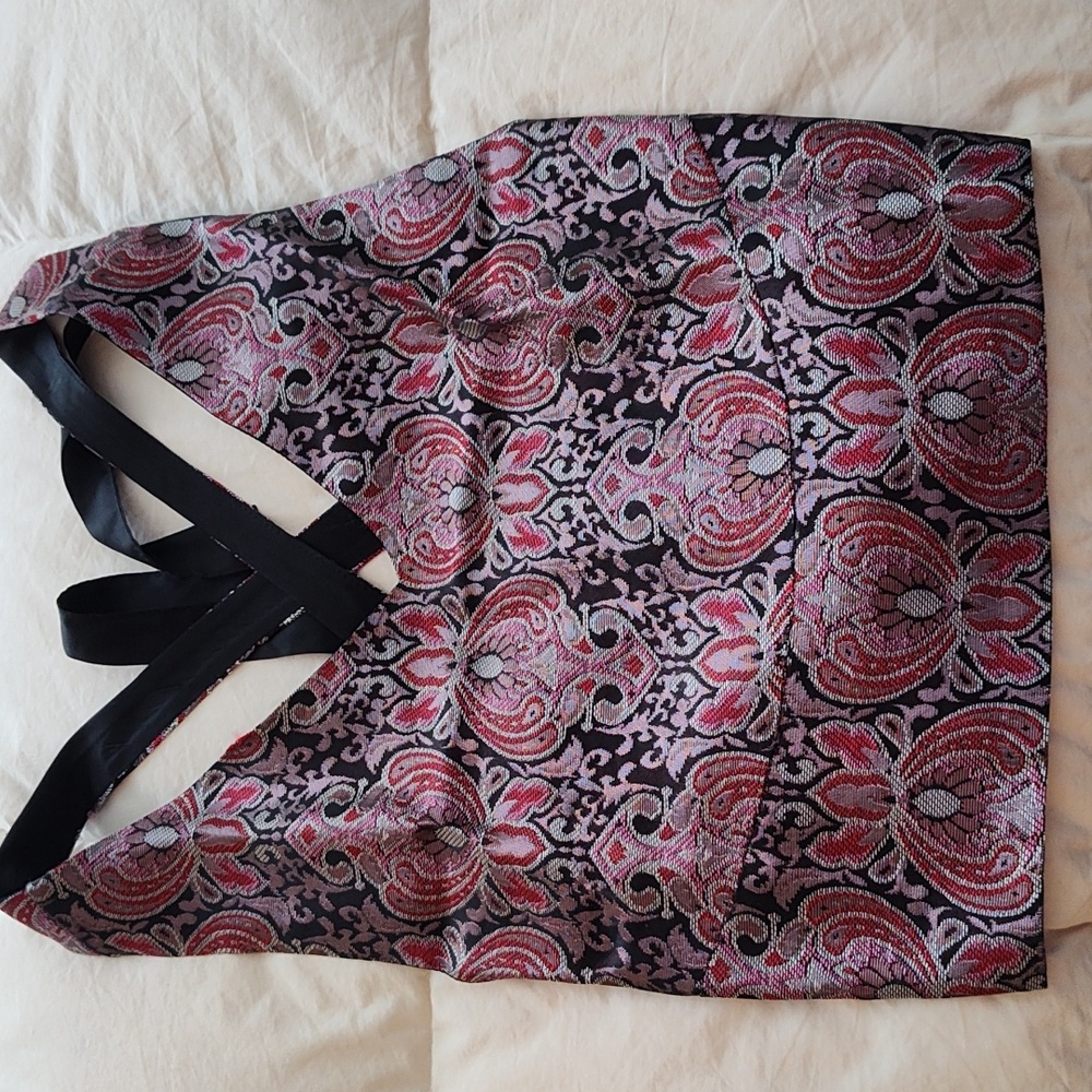 Brocade Cross Back Strap Tie Top S